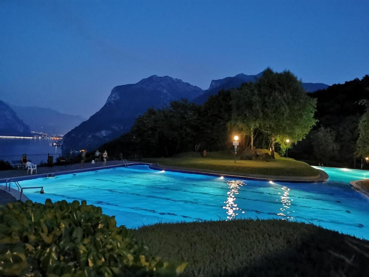 Appartamento Beatrice - Lago Di Como Valbrona エクステリア 写真